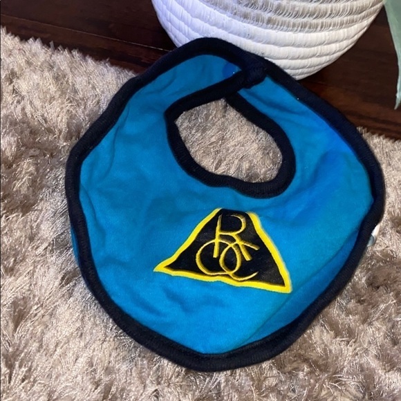 Rocawear  baby Bib - Picture 2 of 6